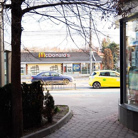 Ultracentral Golden Apartament 2 Suceava Extérieur photo