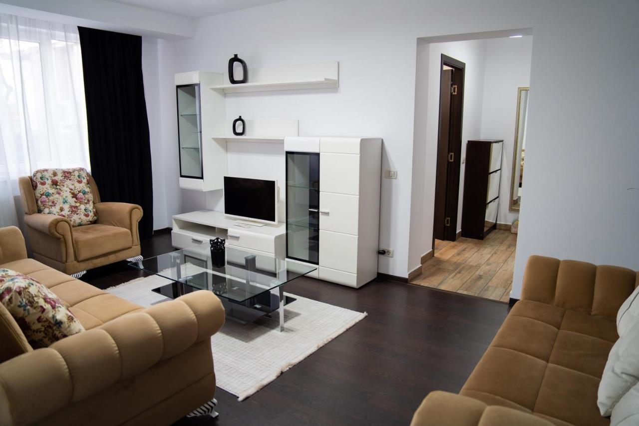 Ultracentral Golden Apartament 2 Suceava Extérieur photo