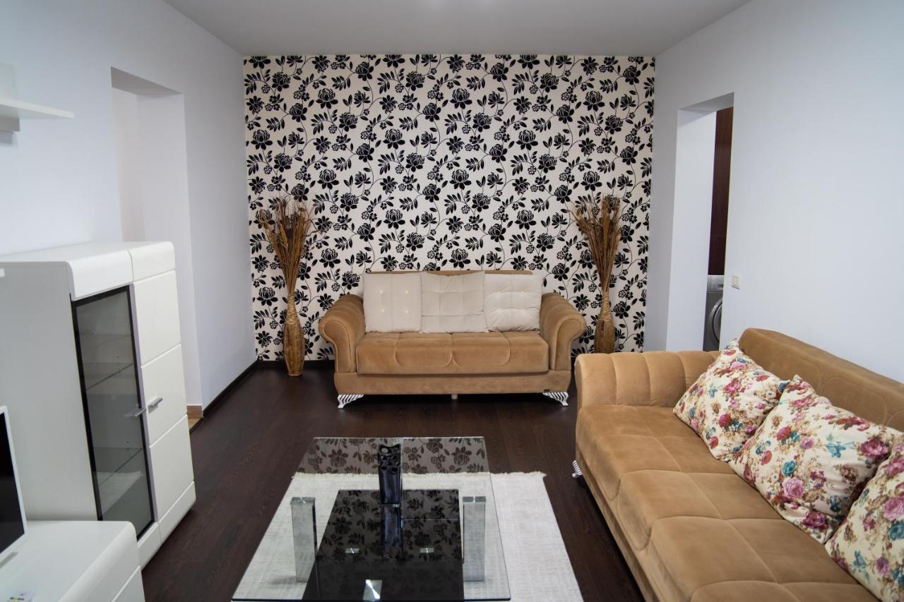 Ultracentral Golden Apartament 2 Suceava Extérieur photo
