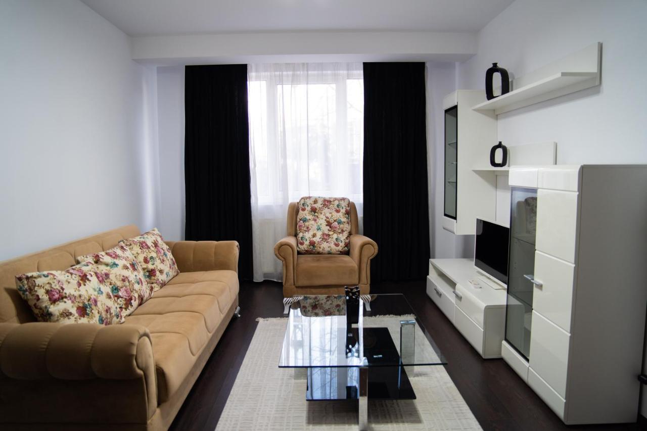 Ultracentral Golden Apartament 2 Suceava Extérieur photo