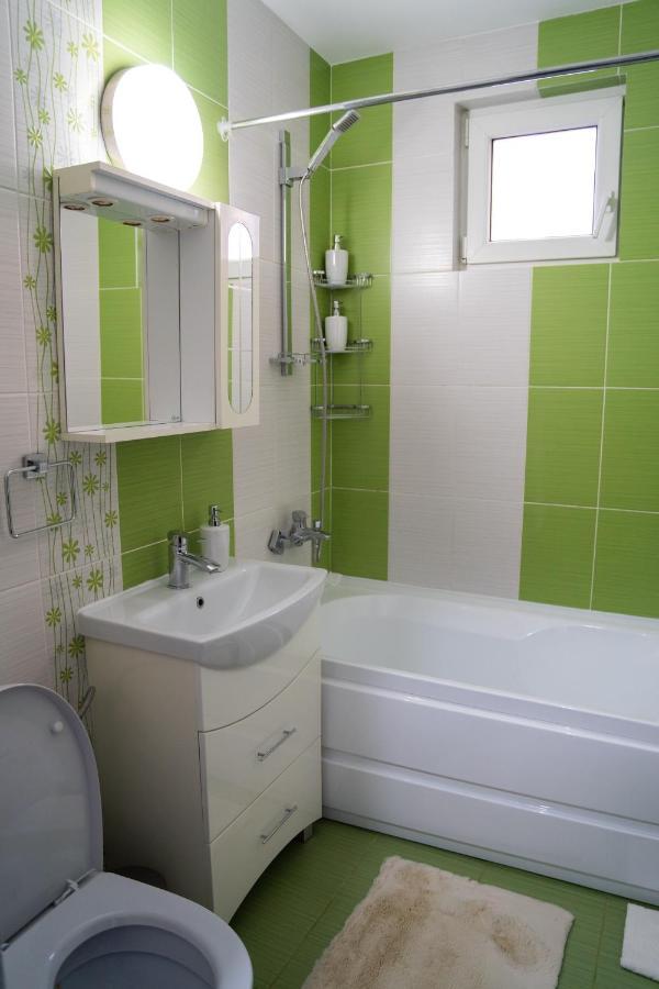 Ultracentral Golden Apartament 2 Suceava Extérieur photo